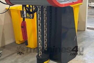 Never used Kone electric chain hoist and festoon system for sale (3,200kg) at less than half price!