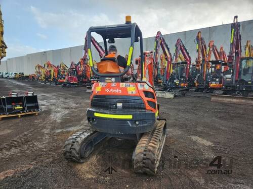 2022 KUBOTA U25-3 2.6T EXCAVATOR (M878) WITH QUICK HITCH, BUCKETS AND 1021 HOURS