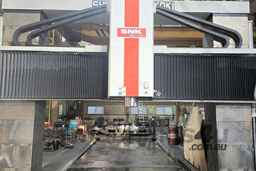 2017 SNK Model RB7VM Double Column Machining Centre