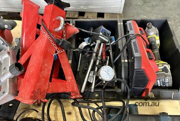 Pallet Quantity of Assorted Workshop Tools