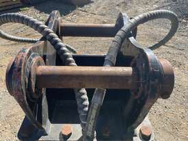 Impact ICP700 Hydraulic Compactor Plate - picture2' - Click to enlarge