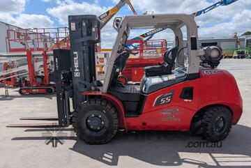 HELI CPQYD55-KU2G3/ZSM450-SSFP 5.5T 4m Forklift