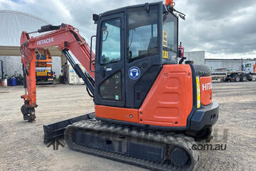 2017 Hitachi ZX65USB-5A Excavator (Rubber Tracked)