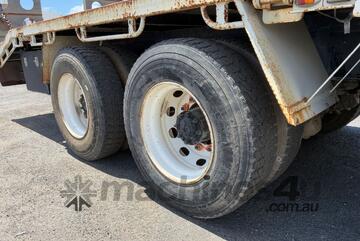 2002 Isuzu FVZ 1400 Beaver Tail