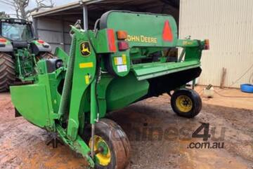 John Deere   835 Mower