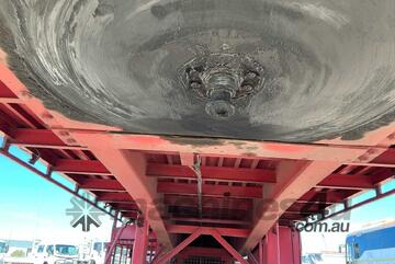 2007 Barker Tri Axle Flat Top Trailer