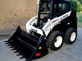 2013 Terex TSR60 skid steer (89hr) Two speed  - picture0' - Click to enlarge