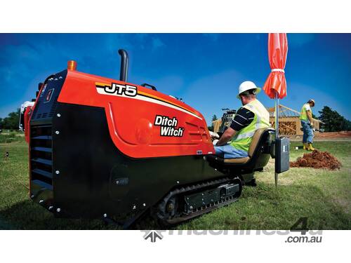 caption Ditch Witch JT5, 5k lbs compact directional drill