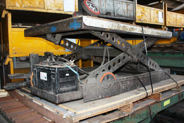 Battery Operated Mobile Scissor Lift Platform