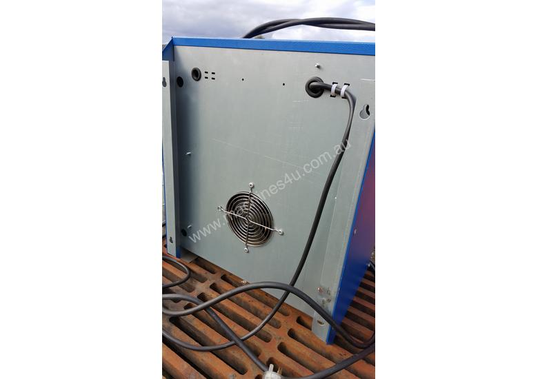 caption FORKLIFT BATTERY CHARGER