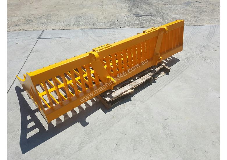 caption Tractor Rock Bucket, Sieve Bucket - Euro Hitch