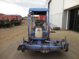 Iseki SF303 Front Deck Mower - picture1' - Click to enlarge