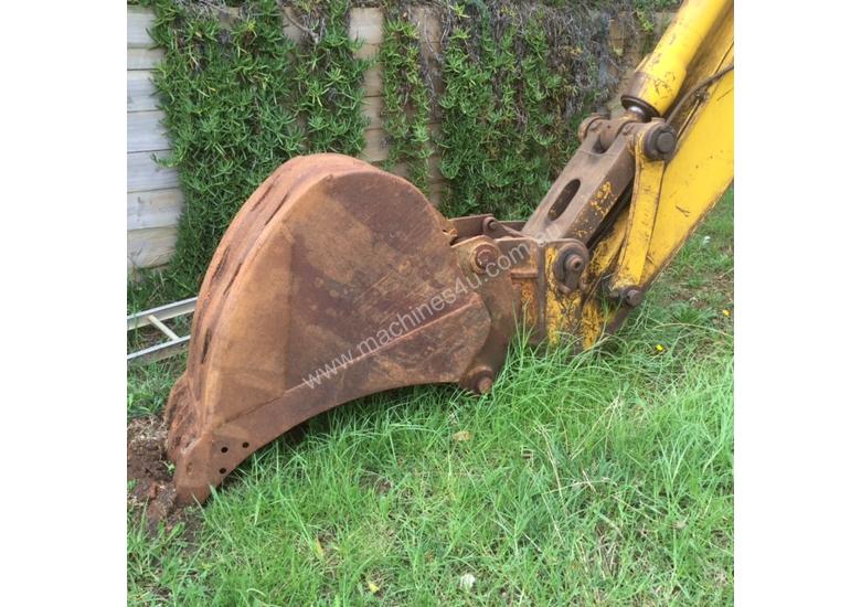 caption Excavator 20 Ton