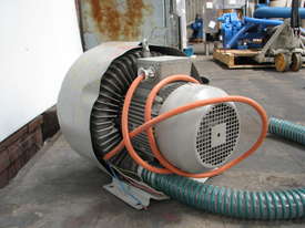 Blower Vacuum Pump 4kW - Siemens Elmo-G 2BH1 610-1HC36 - picture2' - Click to enlarge