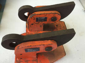 Plate Lifting Clamp set of 2 PWB Anchor 60mm opening x 5 ton per pair - picture0' - Click to enlarge