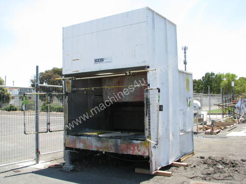 Large Spray Booth