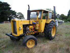 Chamberlain C670 tractor - picture0' - Click to enlarge
