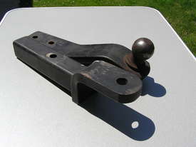 tow bar tongues - picture0' - Click to enlarge