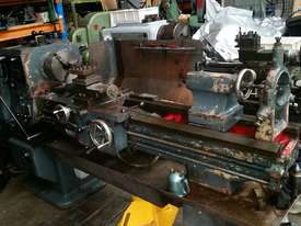 Nuttall centre lathe 420MM Dia  x 1300mm BC - picture0' - Click to enlarge