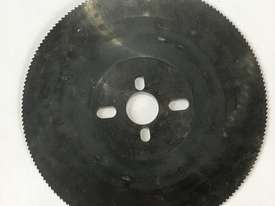 Cold Saw Blade HSS Metal Cutting 240Ø x 2 x 32mm Bore 180T - picture2' - Click to enlarge