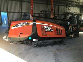 Good Condition Used Ditch Witch JT1220   - picture2' - Click to enlarge