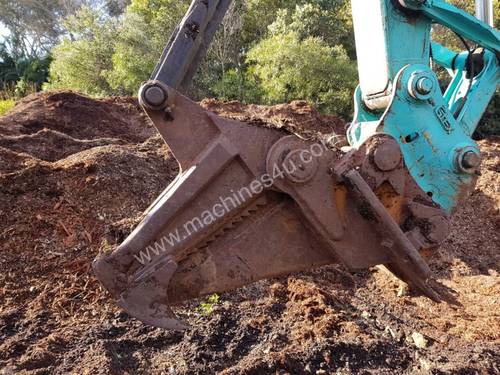 Shears - Heavy Duty Log Shears off 20 Ton Kobelco Excavator