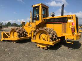 1982 CATERPILLAR 825C SOIL COMPACTOR - picture2' - Click to enlarge