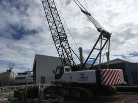 70T Crawler Crane - picture0' - Click to enlarge