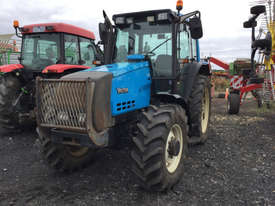 Valtra  6550 FWA/4WD Tractor - picture0' - Click to enlarge