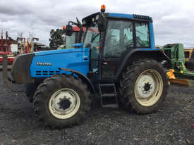 Valtra  6550 FWA/4WD Tractor - picture1' - Click to enlarge