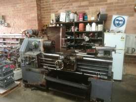 metalworking lathe - picture0' - Click to enlarge