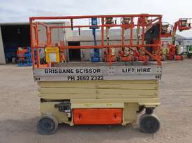 32ft Electric scissor lift JLG - picture2' - Click to enlarge