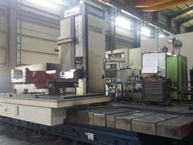 HNK (Korea) HB-130CX Combination Table CNC Horizontal Borer - picture0' - Click to enlarge