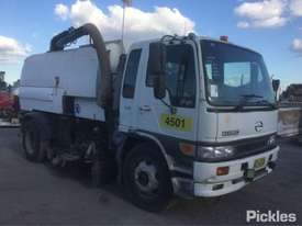 2001 Hino FF1J - picture0' - Click to enlarge