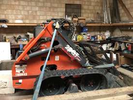 Thomas Mini Skid Steer + Trailer - picture0' - Click to enlarge