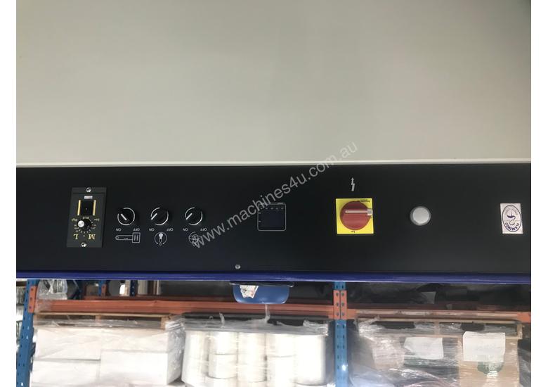 caption L-Bar Sealer with a Heat Shrink Tunnel