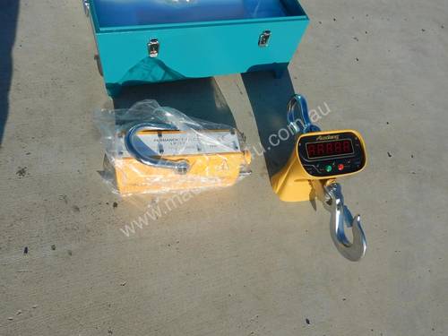 Magnetic Lifter 2Ton & 5Ton with Scale