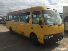 1998 Toyota Coaster - picture0' - Click to enlarge