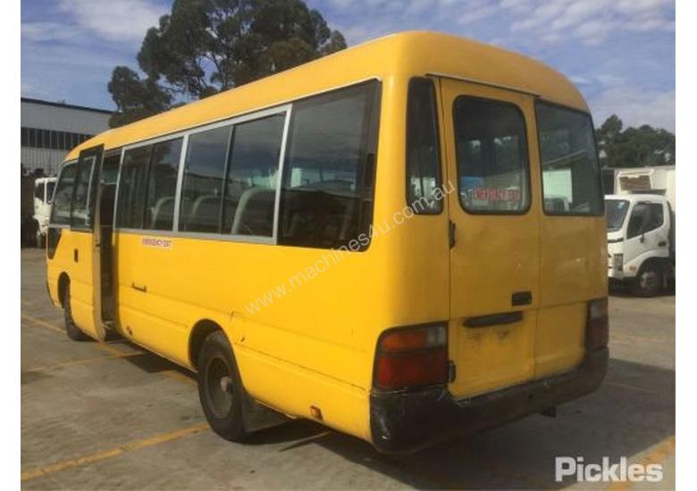 caption 1998 Toyota Coaster