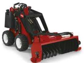 TORO W323 WHEELED MINI LOADER/DIGGER  - picture0' - Click to enlarge
