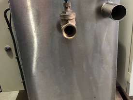 Pump System with Stainless Steel Tank and Submersible Pump - picture0' - Click to enlarge