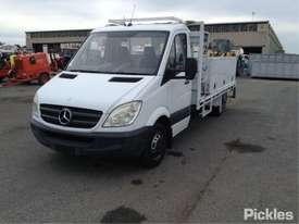 2009 Mercedes Benz Sprinter - picture2' - Click to enlarge