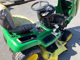 John Deere x340 Ride On Mower - picture1' - Click to enlarge