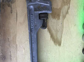 Ridgid Stilson Straight Pipe Wrench  Aluminum 12