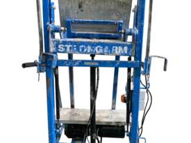 Strongarm Portable Bin Lifter, 240v, up to 100kg WLL - picture0' - Click to enlarge