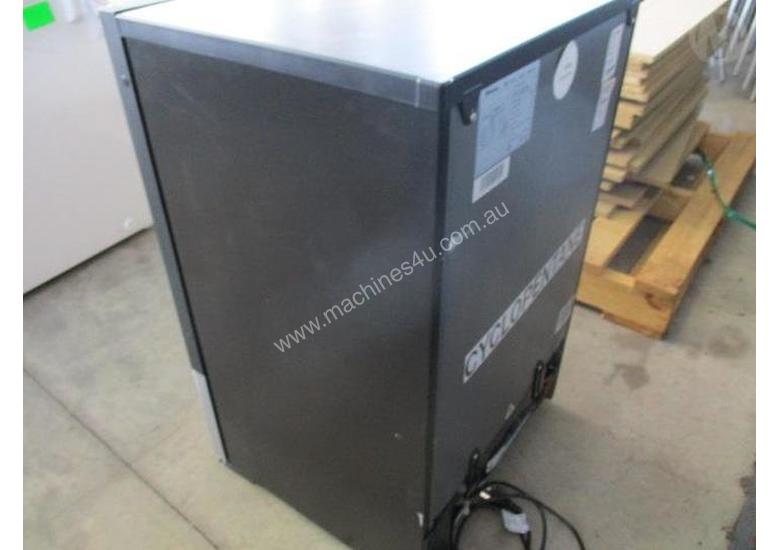Used Hisense Hisense HR6WC36D Wine Fridge in , Listed on Machines4u
