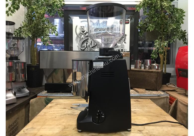 Used mazzer MAJOR AUTOMATIC Coffee Grinder in , Listed on Machines4u