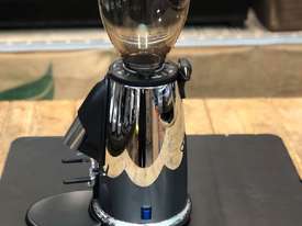 MACAP M2M MANUAL GRIND ON DEMAND BRAND NEW CHROME ESPRESSO COFFEE GRINDER - picture2' - Click to enlarge