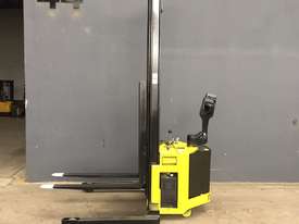SUMI Walkie Stacker 1.3 tonne - Refurbished & Repainted - picture1' - Click to enlarge
