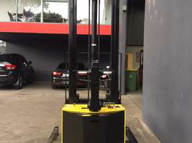 SUMI Walkie Stacker 1.3 tonne - Refurbished & Repainted - picture2' - Click to enlarge
